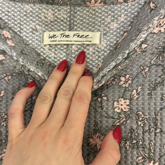 Free People Pretty Little Thermal - Picture 2 of 4